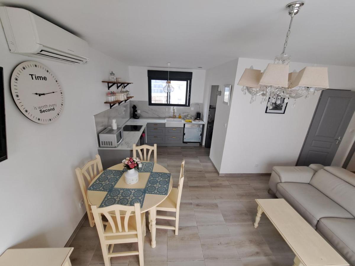 Charmante Maison Avec Piscine Bessan Eksteriør bilde