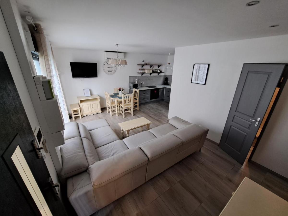 Charmante Maison Avec Piscine Bessan Eksteriør bilde